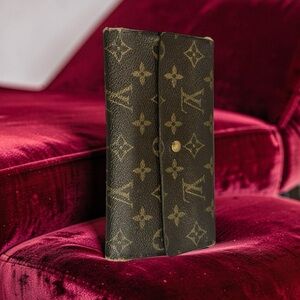 Vintage LOUIS VUITTON Large Monogram trifold wallet - authentic luxury #0063